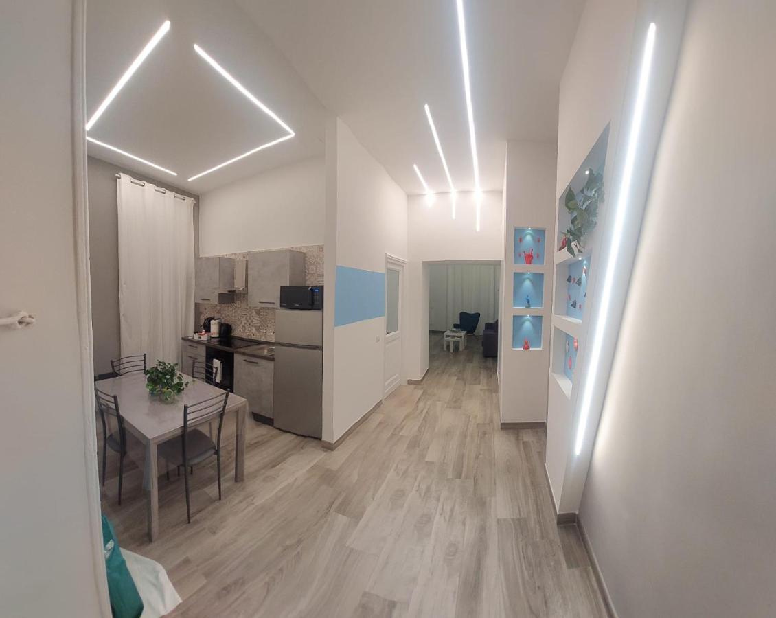Appartement Casa Cosmedin à Naples Extérieur photo