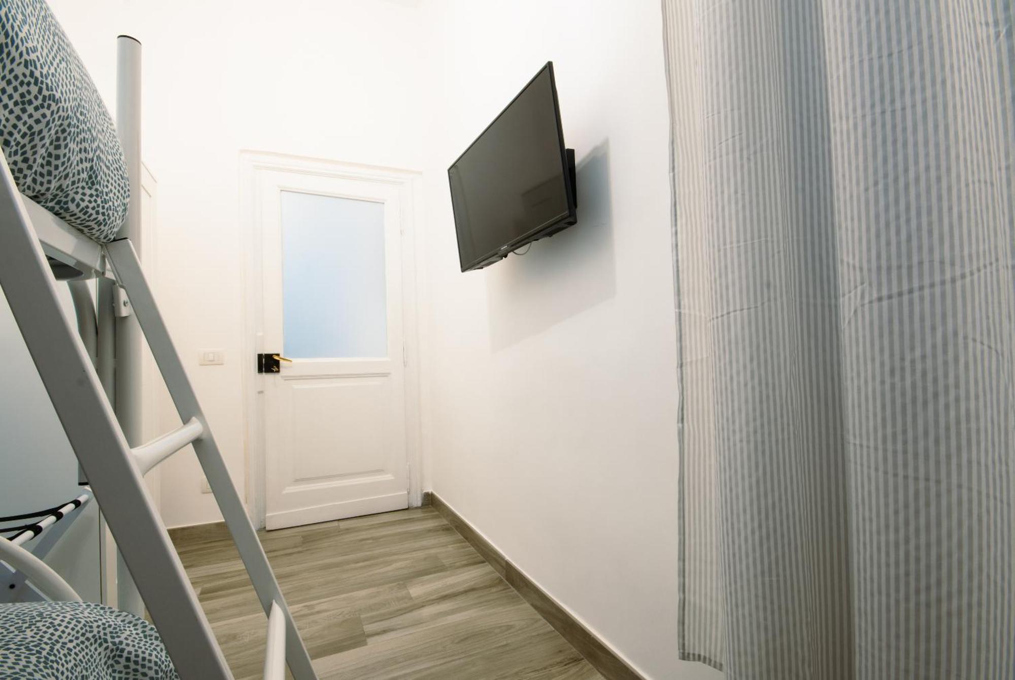 Appartement Casa Cosmedin à Naples Extérieur photo